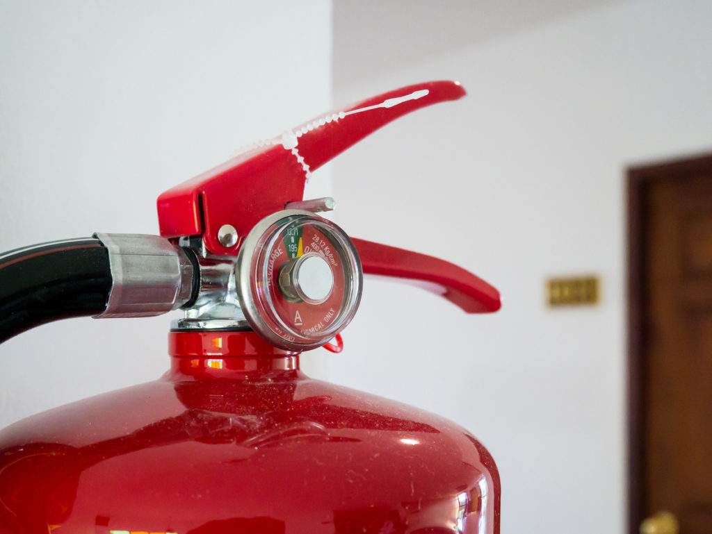 a fire extinguisher can mitigate fire damage